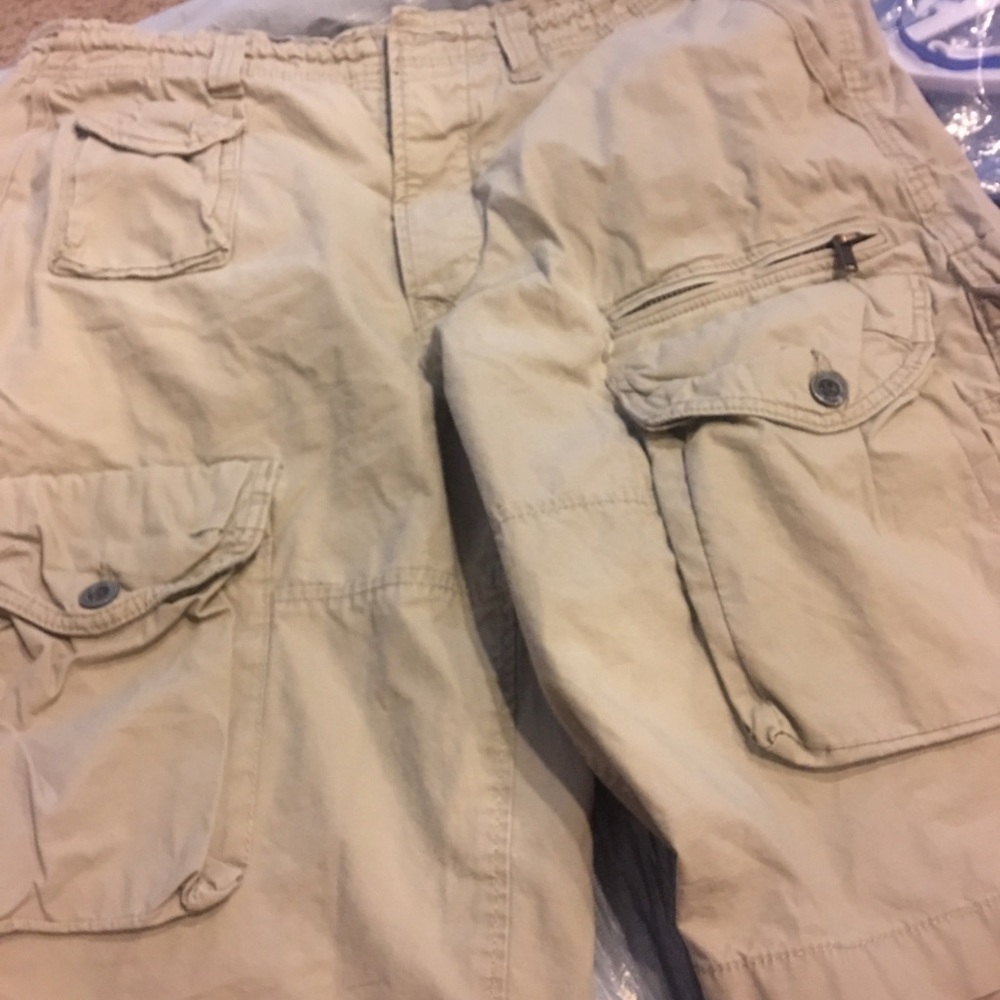 H&M Cargo shorts- men